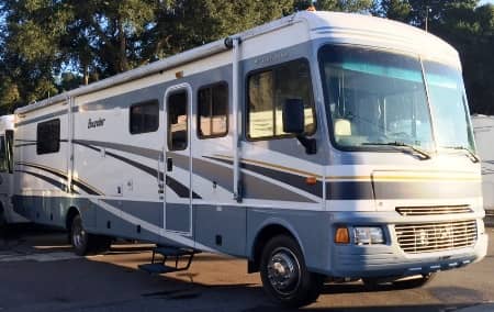 5 Signs You’re Ready for an RV Upgrade