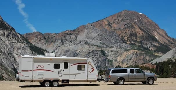 5 Tips for Successfully Towing a Fifth Wheel