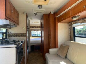 2007-Forest-River-Lexington-GTS-Ford-44k-miles-full-body-paint-2-slides2-scaled-1